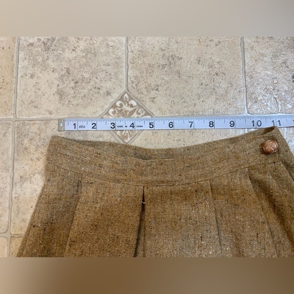 VINTAGE Beeline Fashions Brown A-Line Skirt Size 8 (Read) - Picture 4 of 8